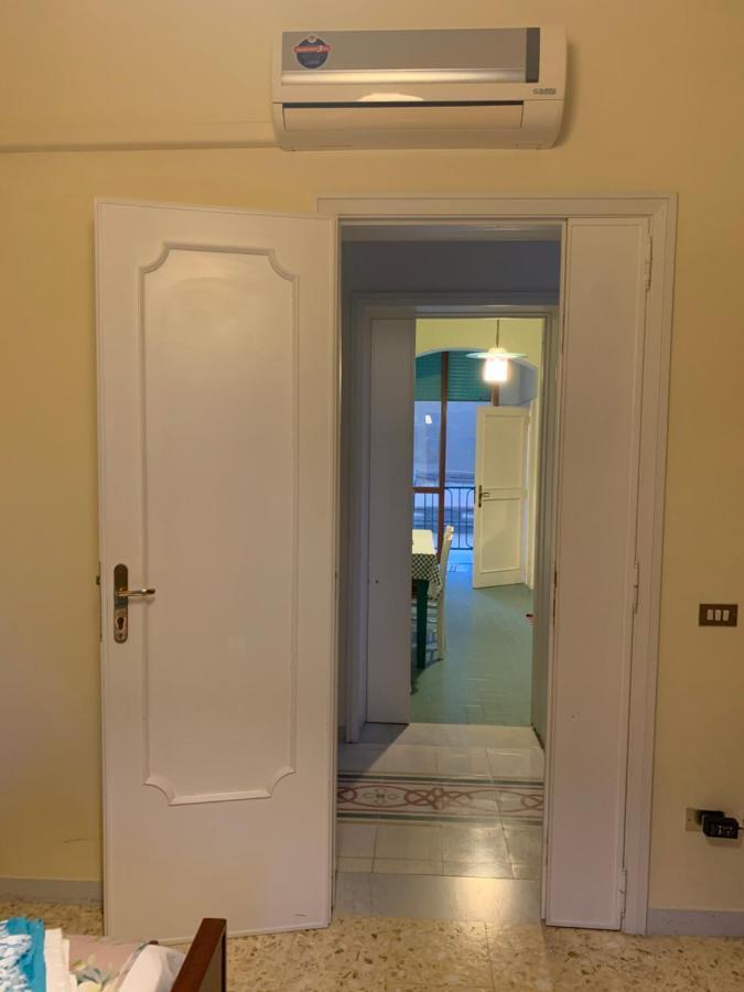 Le Tre Civette Bed & Breakfast เลชเช ภายนอก รูปภาพ