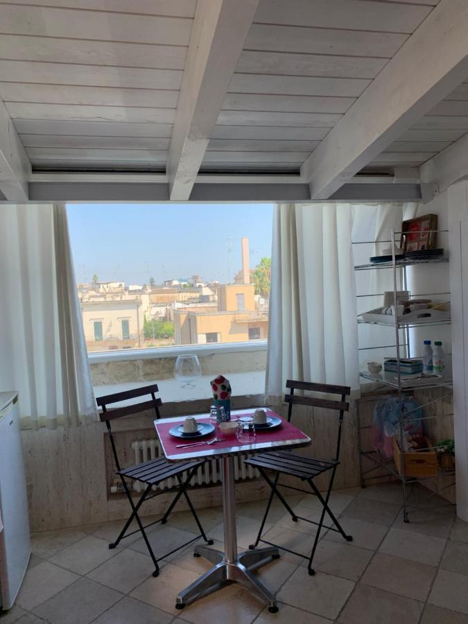 Le Tre Civette Bed & Breakfast เลชเช ภายนอก รูปภาพ