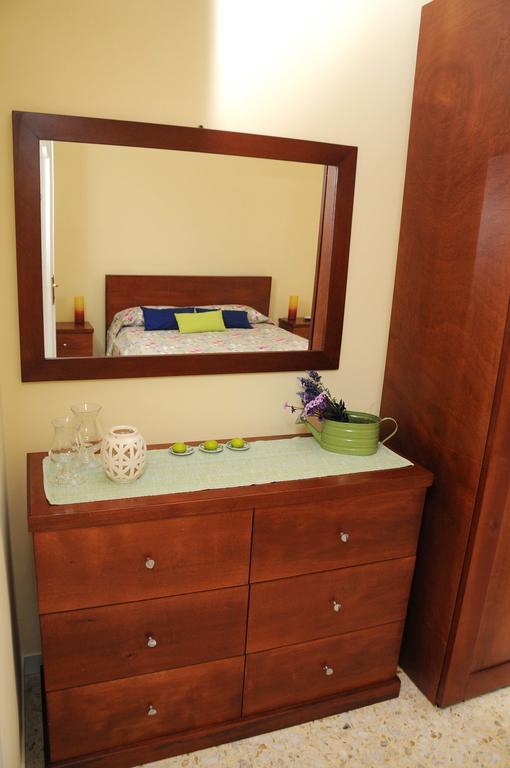 Le Tre Civette Bed & Breakfast เลชเช ภายนอก รูปภาพ