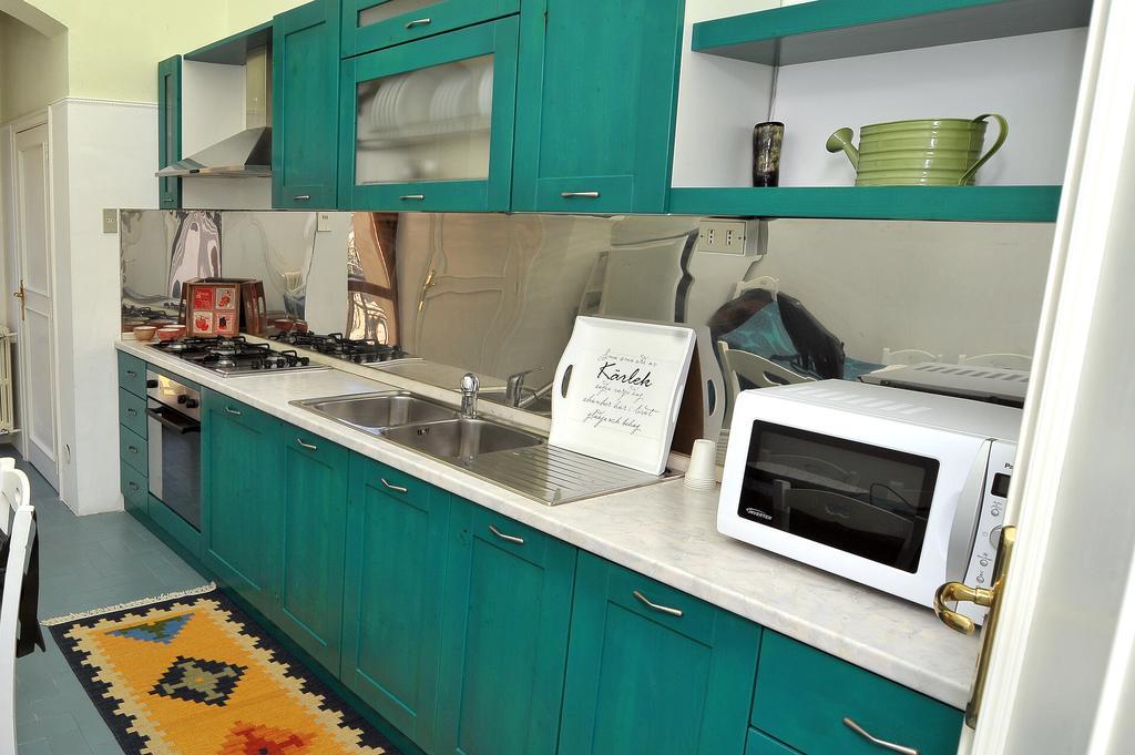 Le Tre Civette Bed & Breakfast เลชเช ภายนอก รูปภาพ