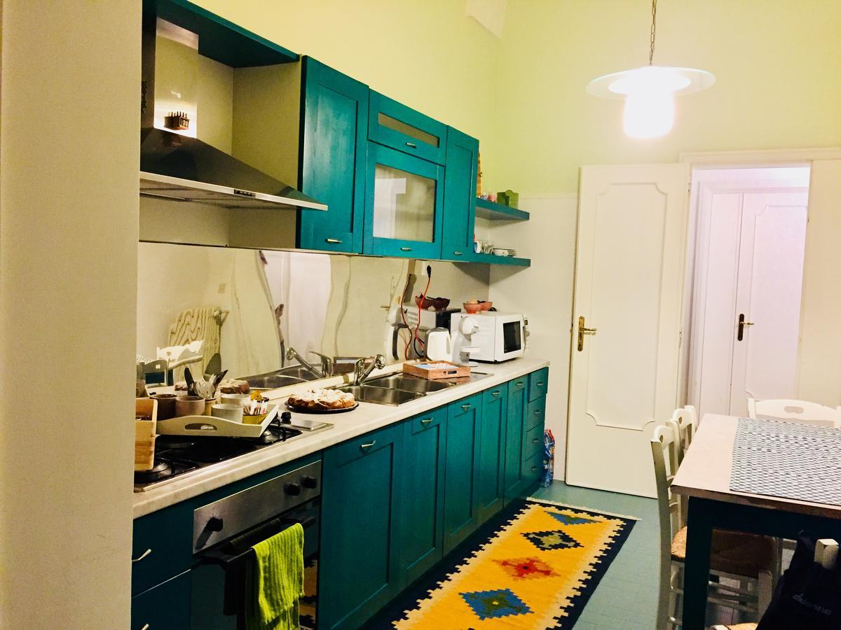 Le Tre Civette Bed & Breakfast เลชเช ภายนอก รูปภาพ